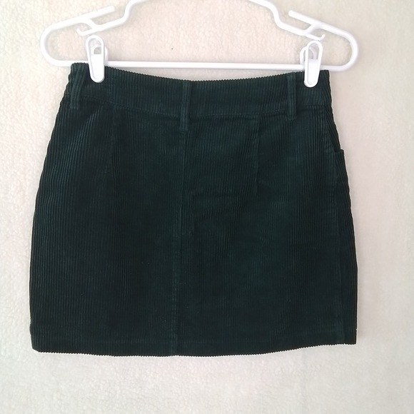 Forever 21 Corduroy Jean Skirt Size Small in Dark Hunter Green‎ - Picture 2 of 9